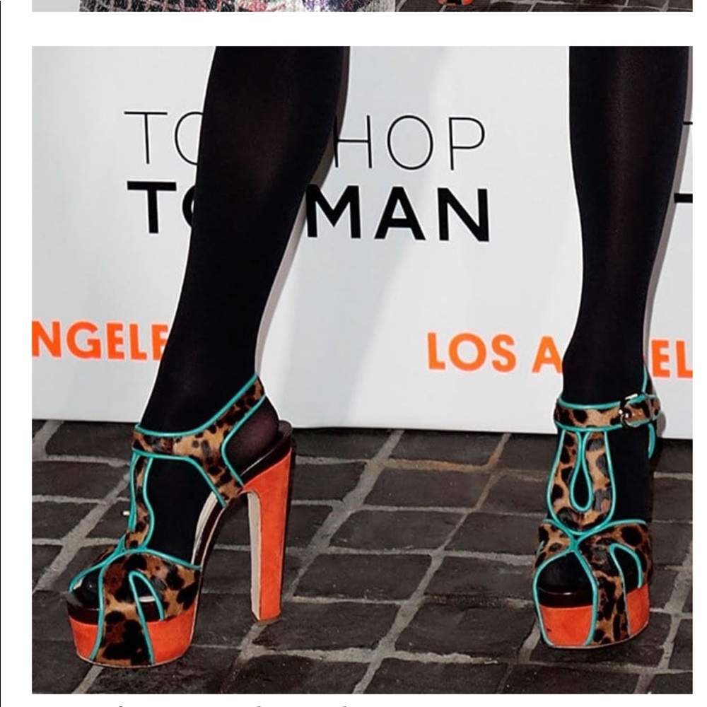 Color block heels - Picture 3 of 5